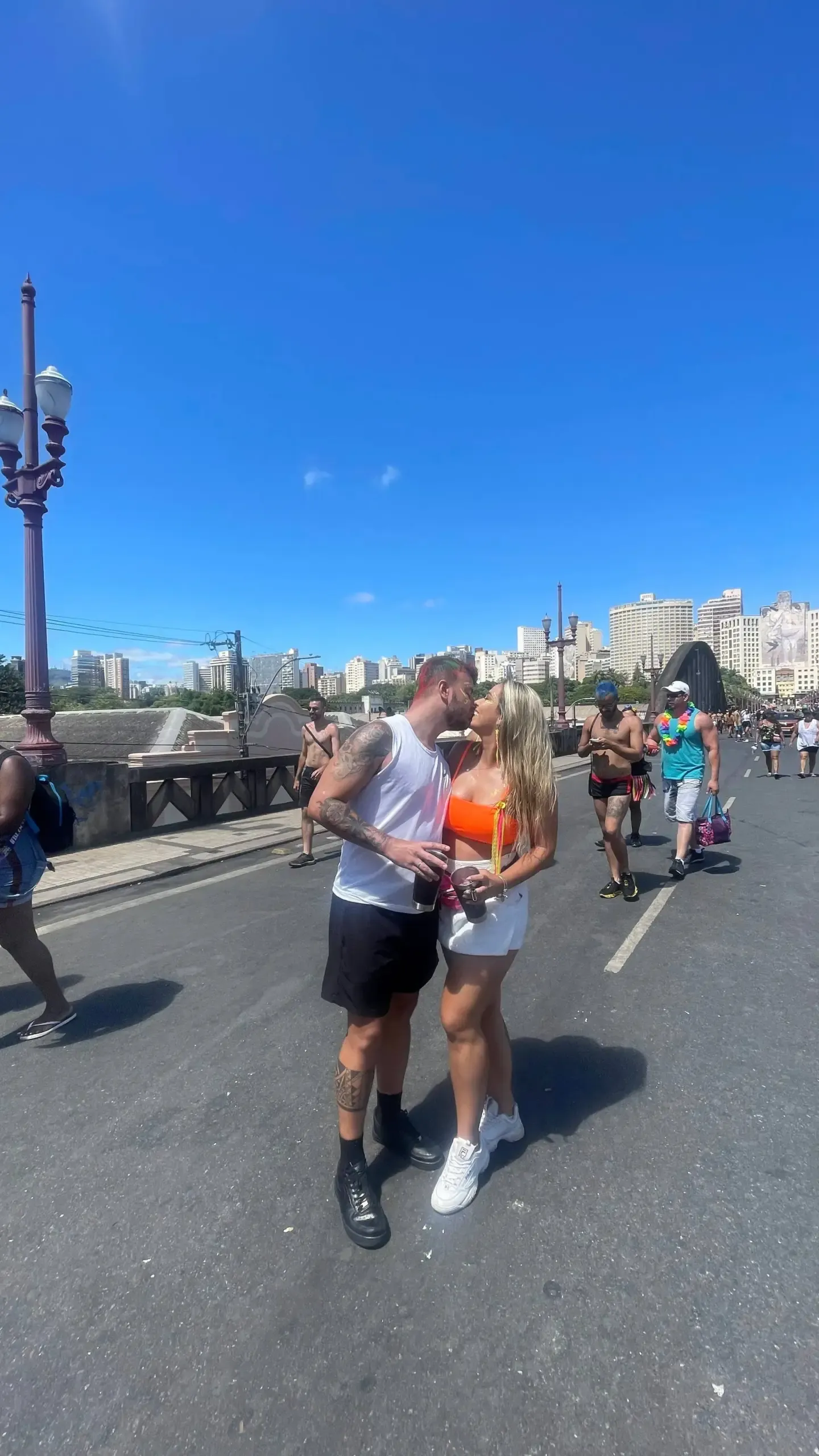 Pedido de casamento em datas especiais: vale a pena ou gera pressão?